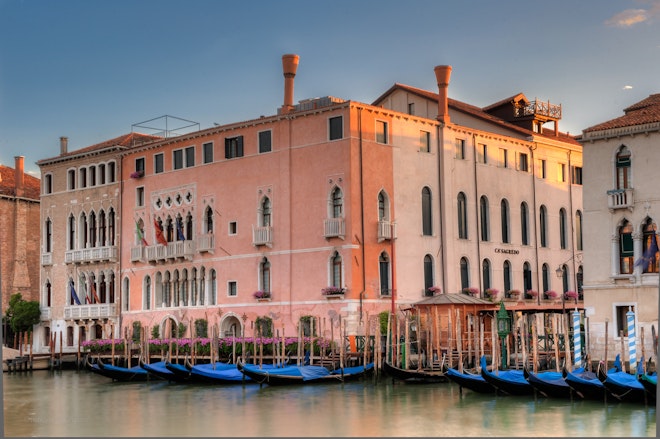 The Facade
