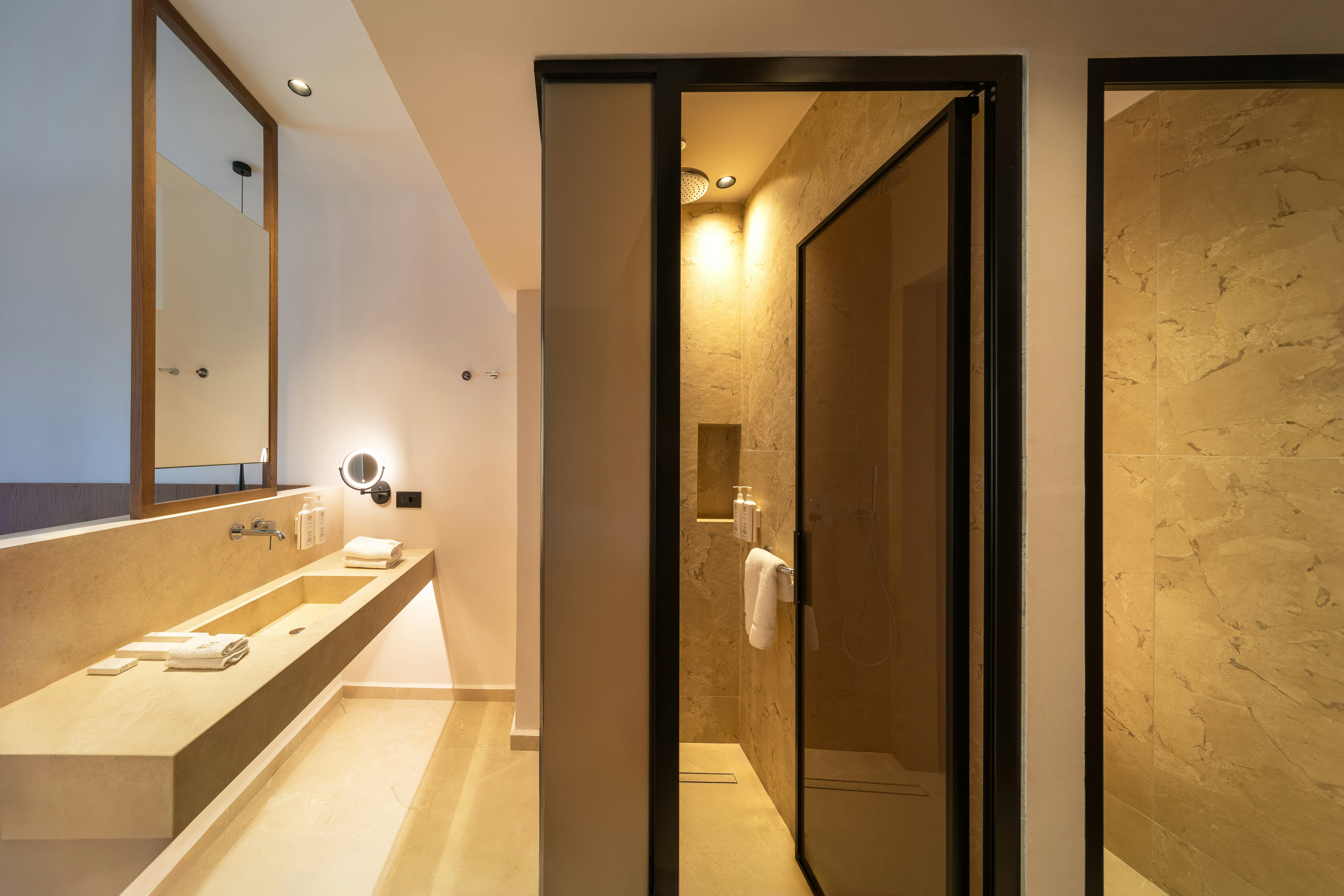 Superior Double Room - Bathroom