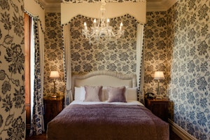 The Manor Bedrooms-  The Herbert Suite Spacious Area