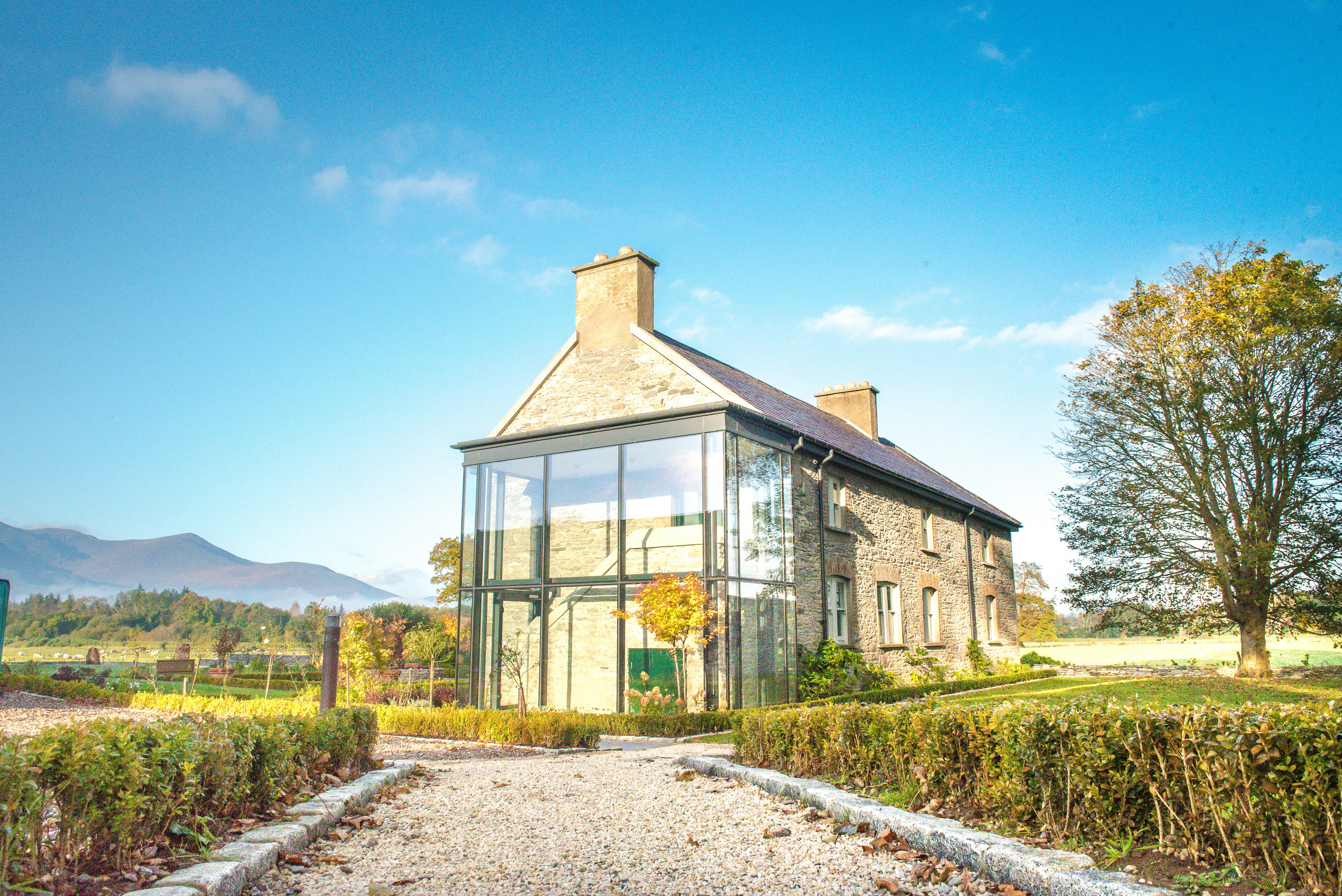 Cahernane House Hotel Coach House Pathway