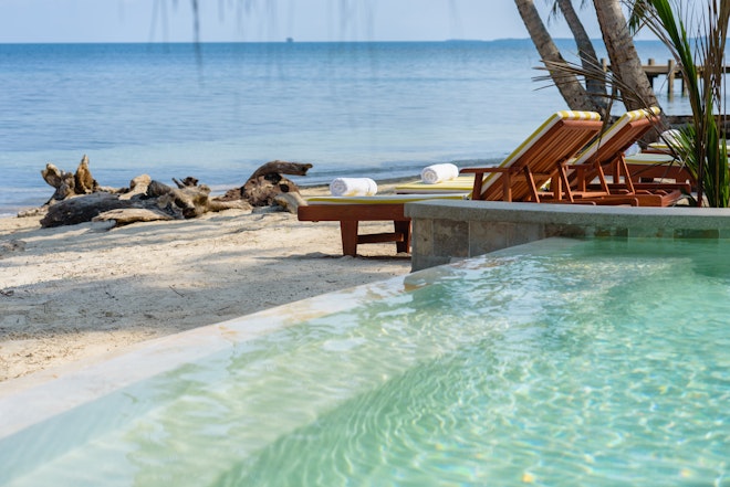 Shoreline Infinity Pool