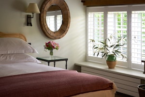 Comfy - Bedroom
