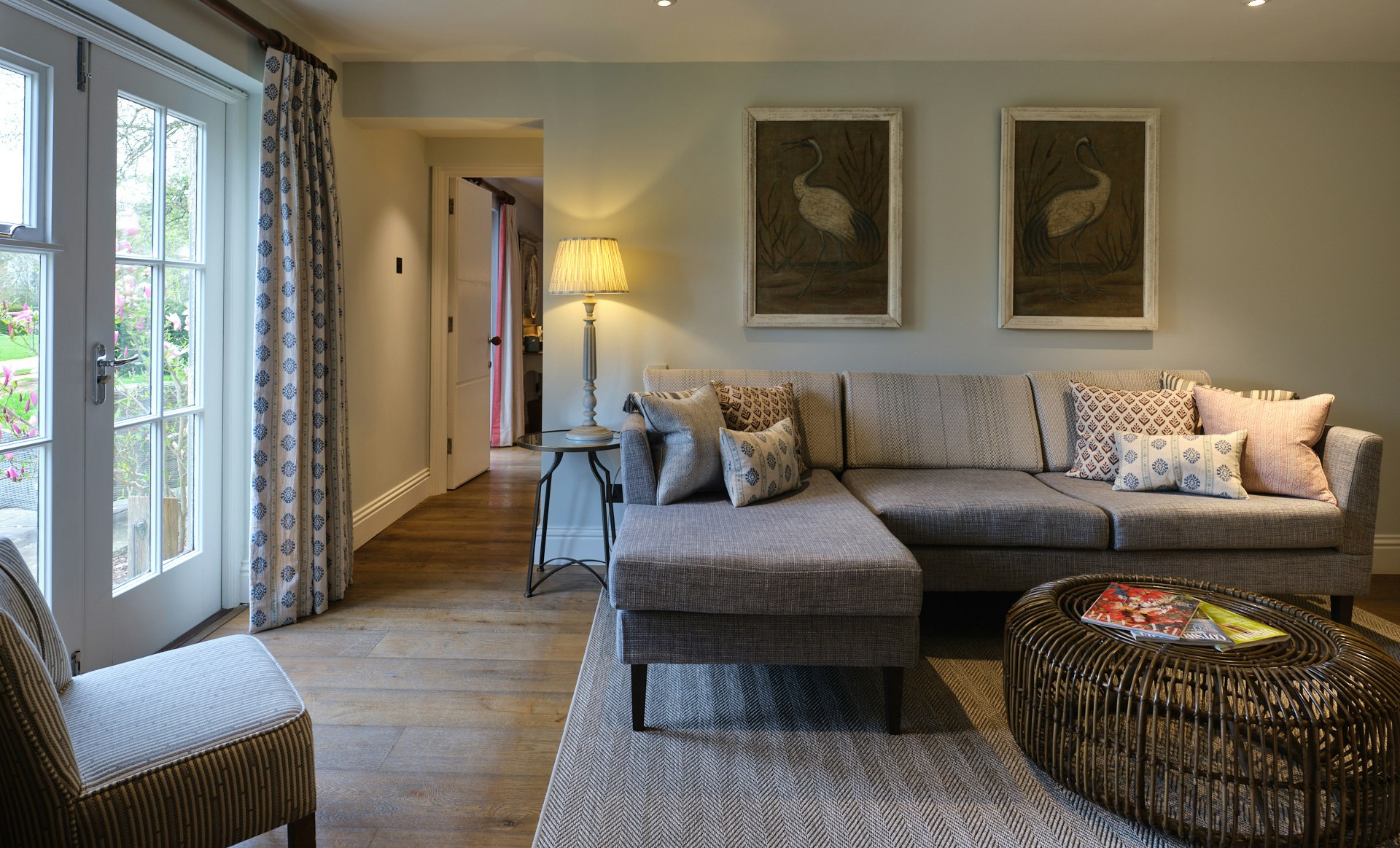 Generous Family Suite - Bowood Living Area