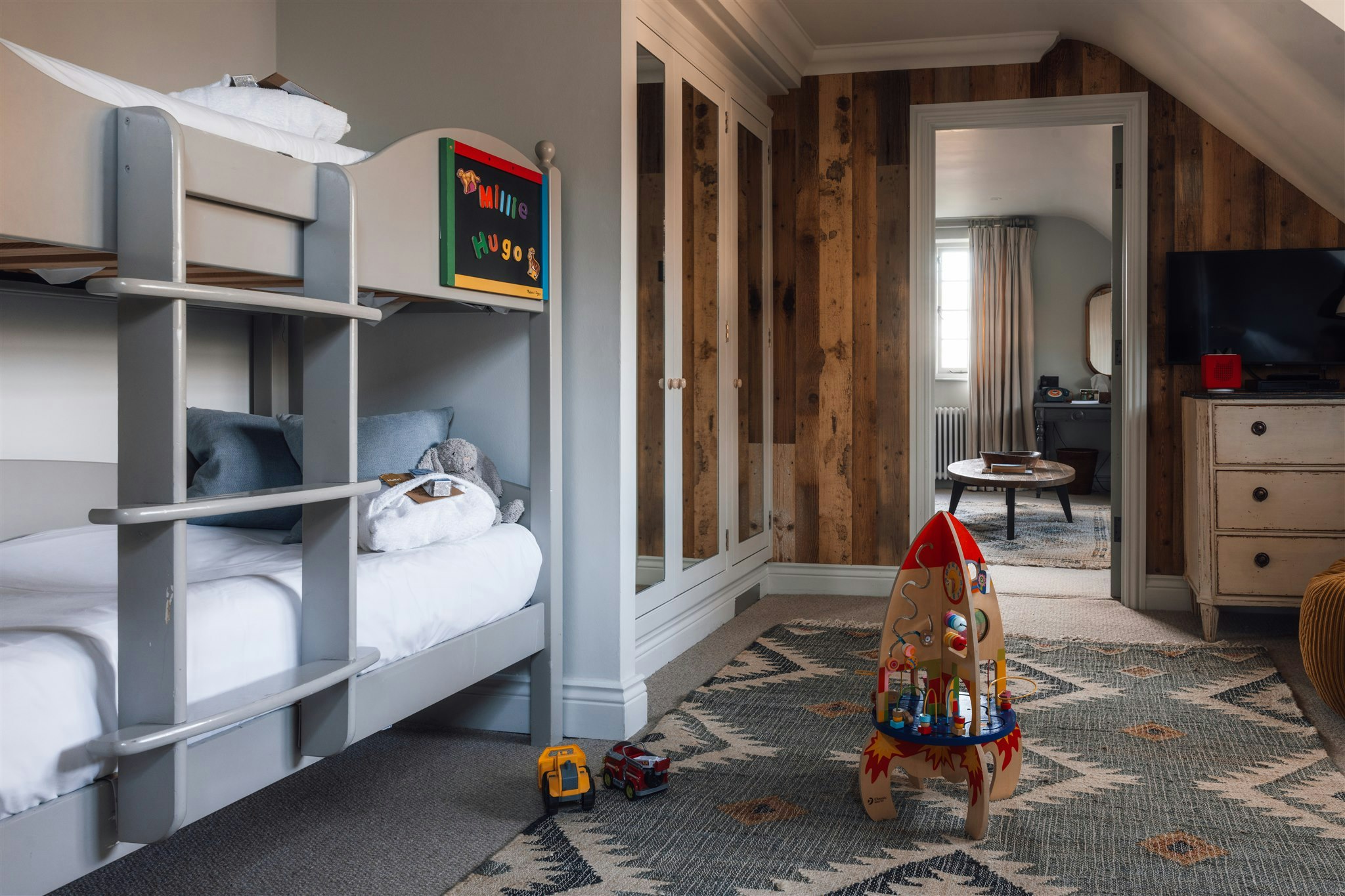 Comfy Family Room - Children's Bedroom