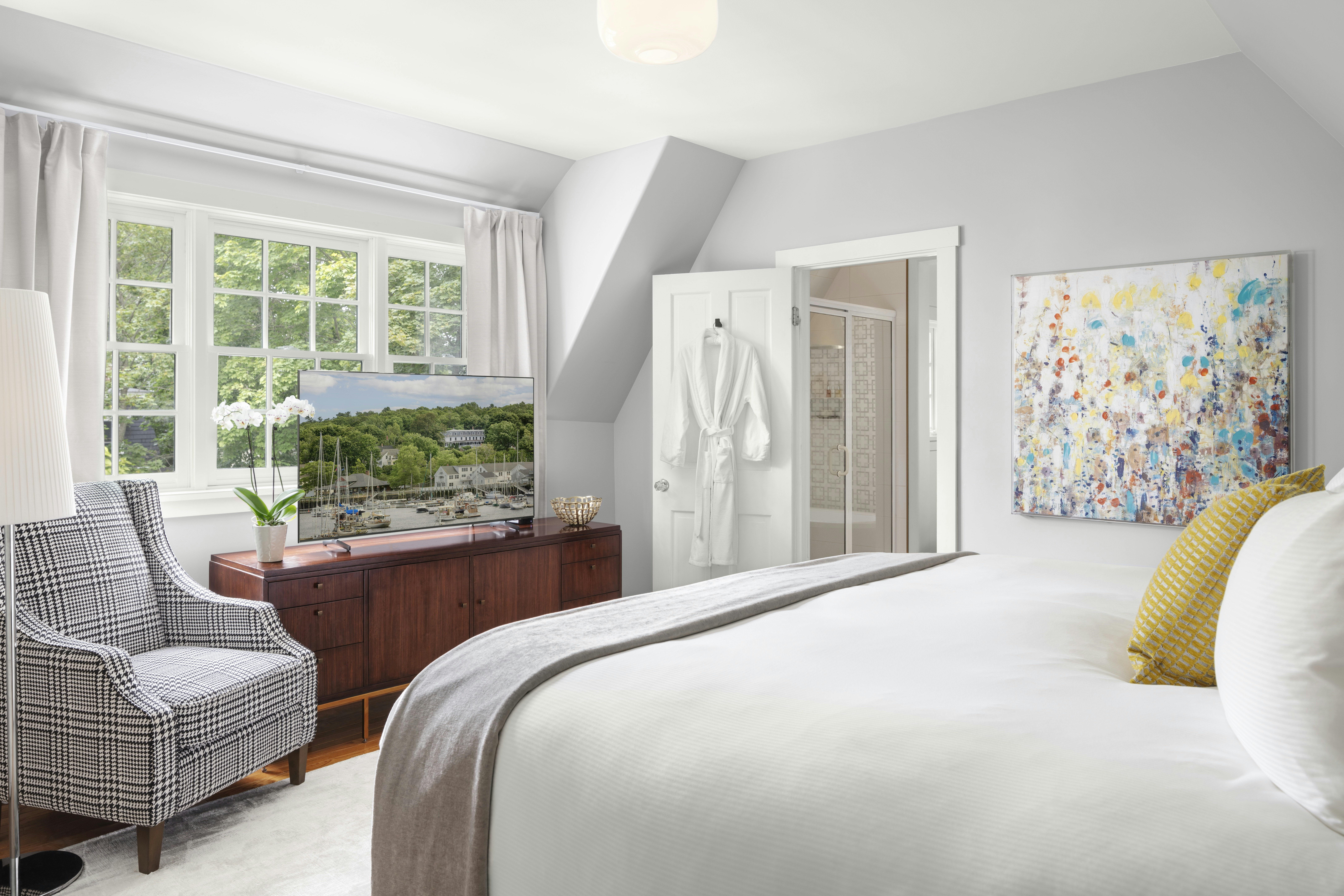 Camden Harbor Villa - Premier Bedroom