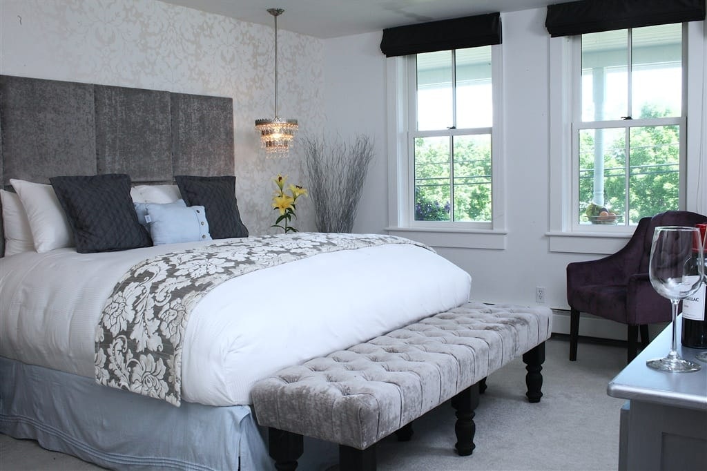 New Amsterdam Suite - Bedroom