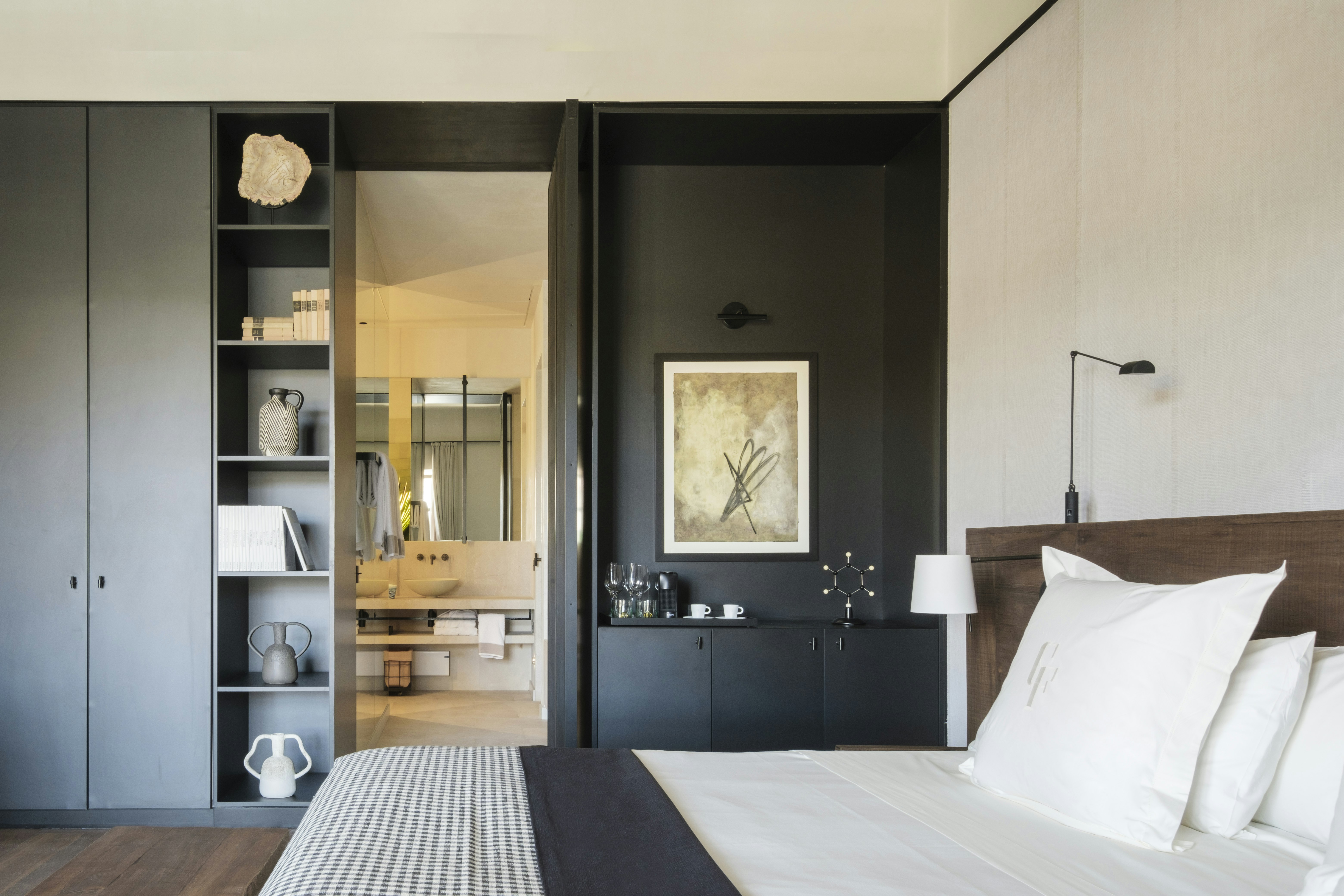 Santanyi Suite - Bedroom