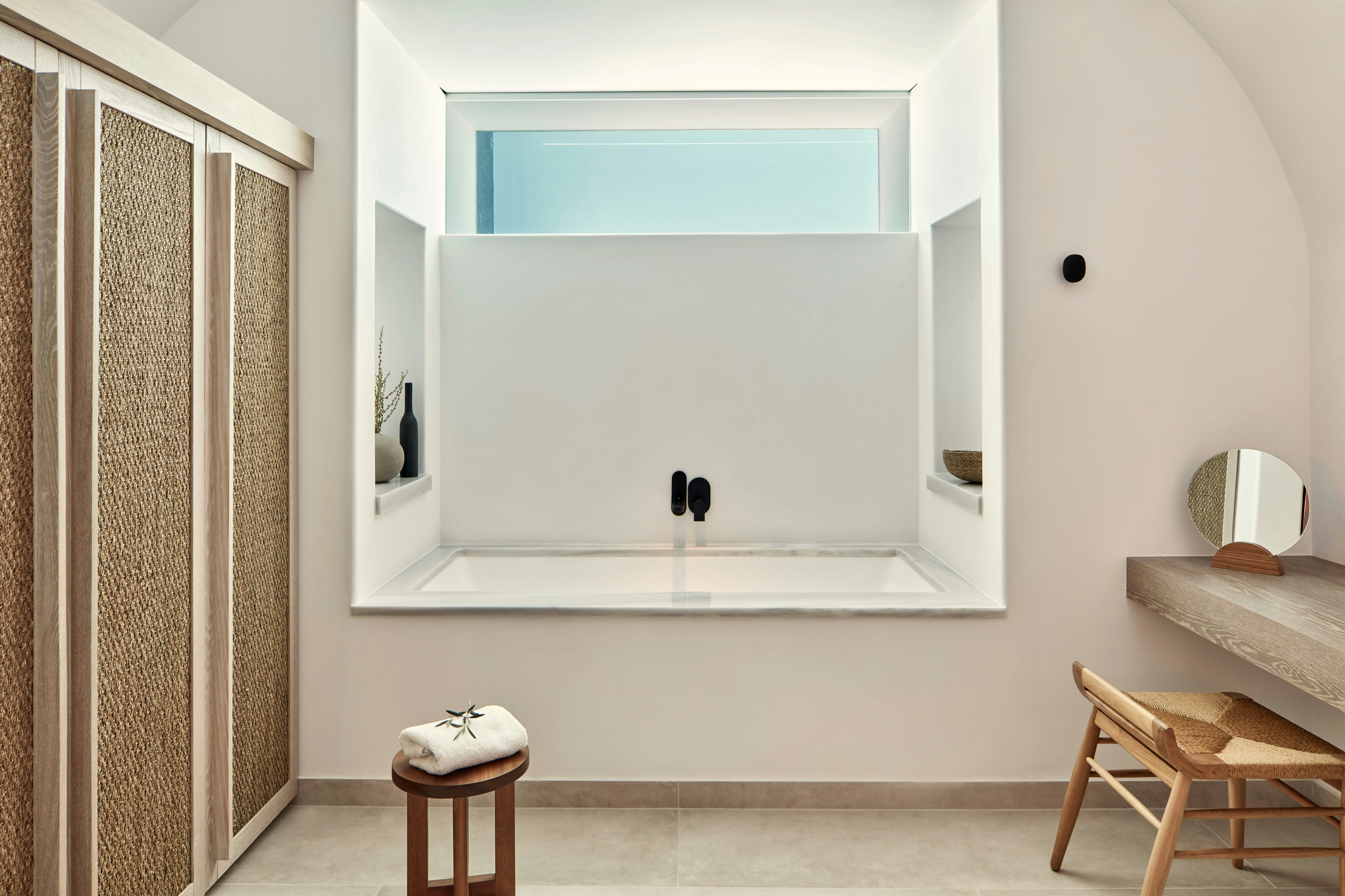 Aqua Retreat Two Bedroom Pool Villa - Bathroom