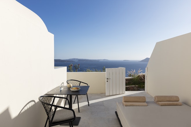 Junior Suite Plunge Pool - Terrace