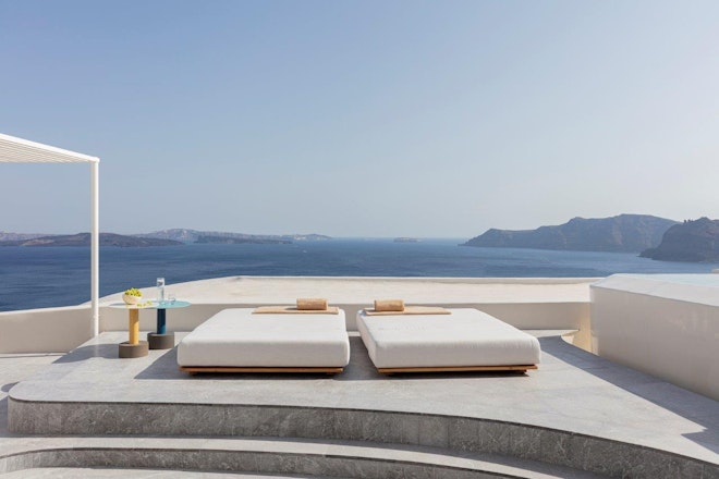 Two Bedroom Pool Villa with Caldera Sea View - Terrace