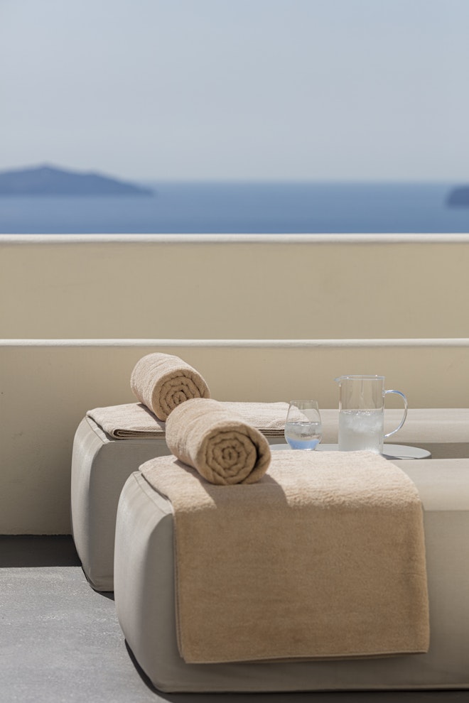 Junior Suite Plunge Pool - Terrace