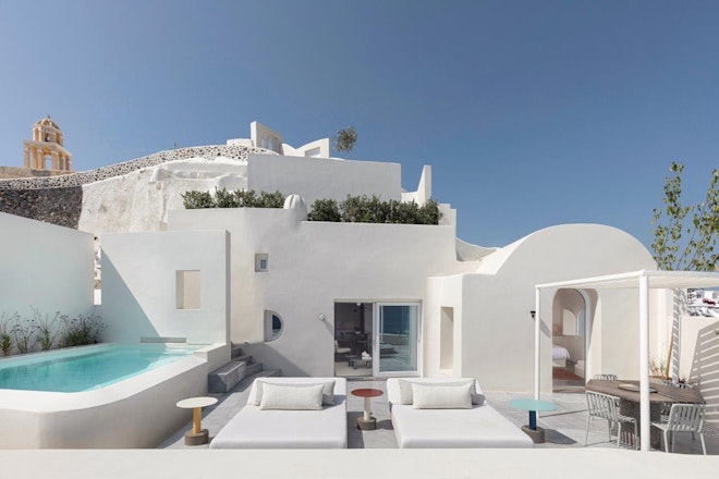 Two Bedroom Pool Villa with Caldera Sea View - Terrace