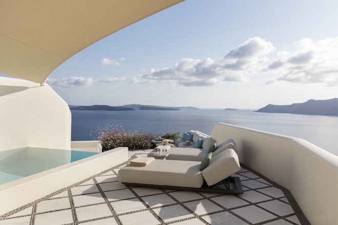 Royal Pool Suite - Terrace