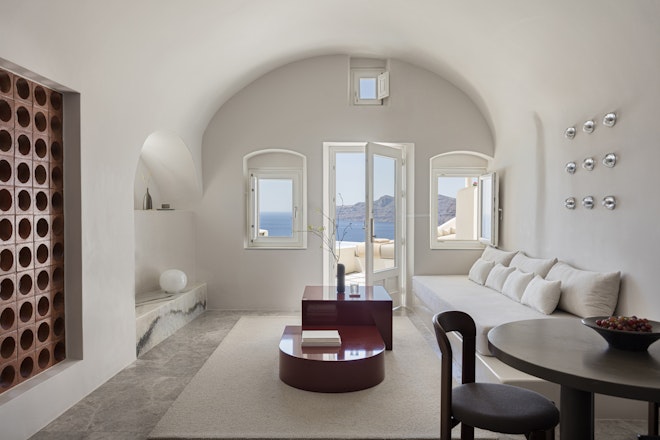 Infinity Pool Suite - Living Area