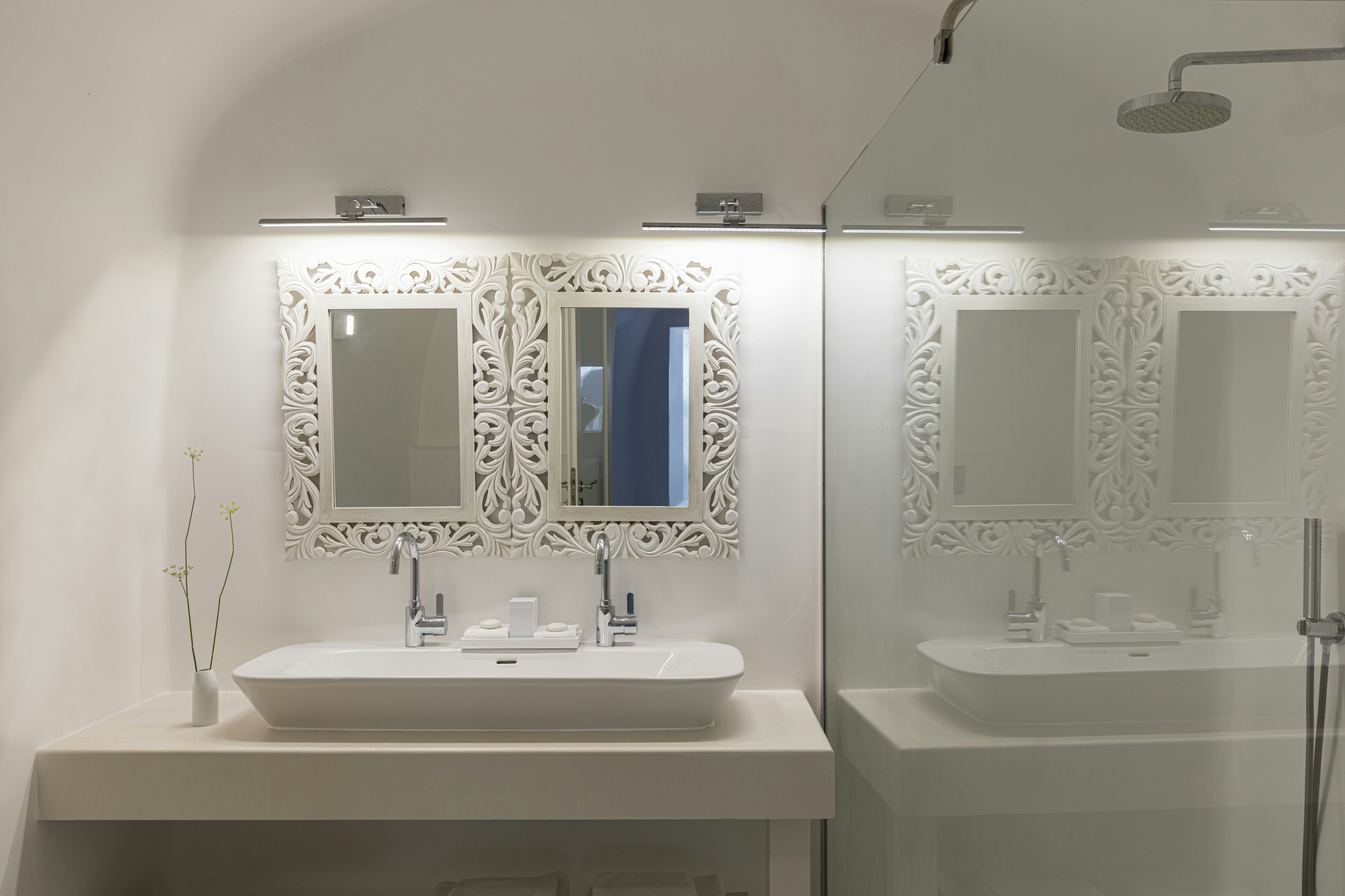 Junior Suite Plunge Pool - Bathroom