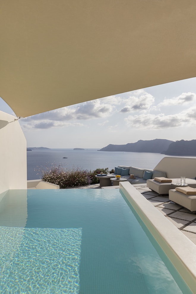 Royal Pool Suite - Pool