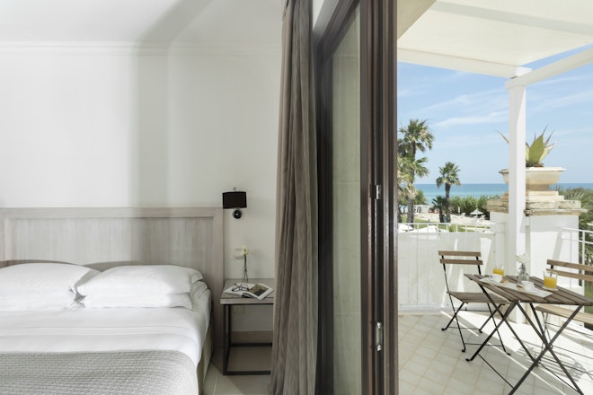 Junior Suite Side Sea View