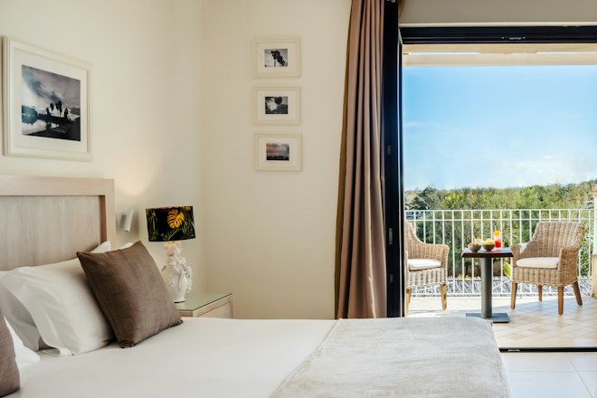 Superior Room - Bedroom