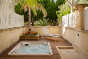 Superior Plus Room - Jacuzzi & Patio