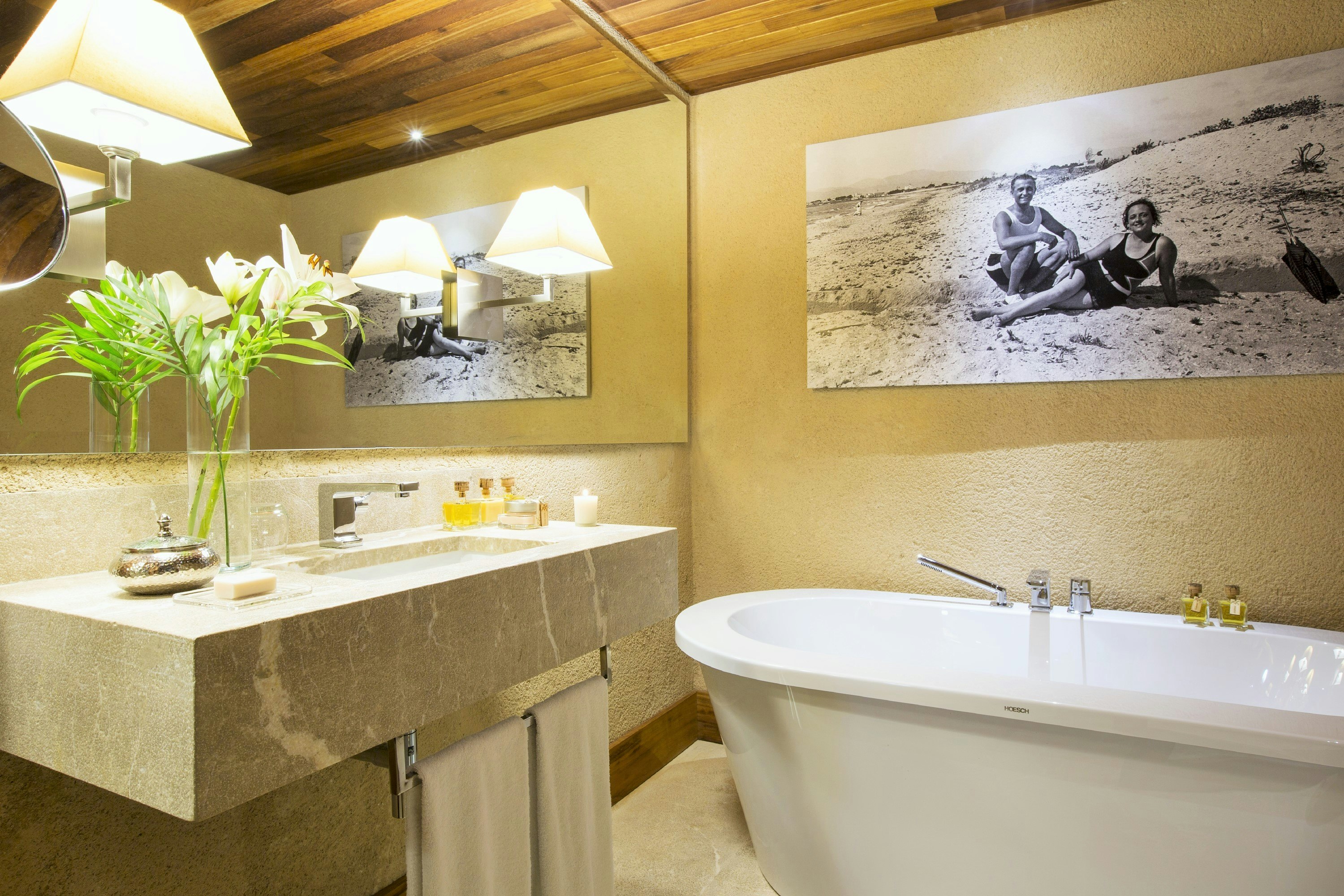 Sentinels - Bathroom