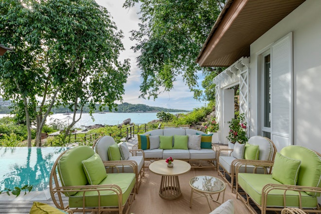 Fahn Noi Private Island Pool Villa - Outdoor Living Area