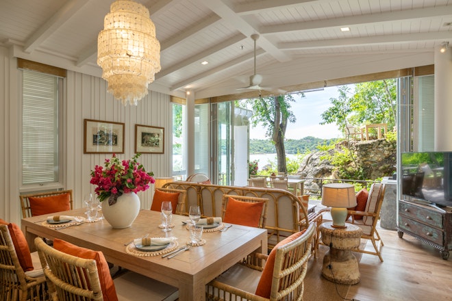 Fahn Noi Private Island Pool Villa - Living Area