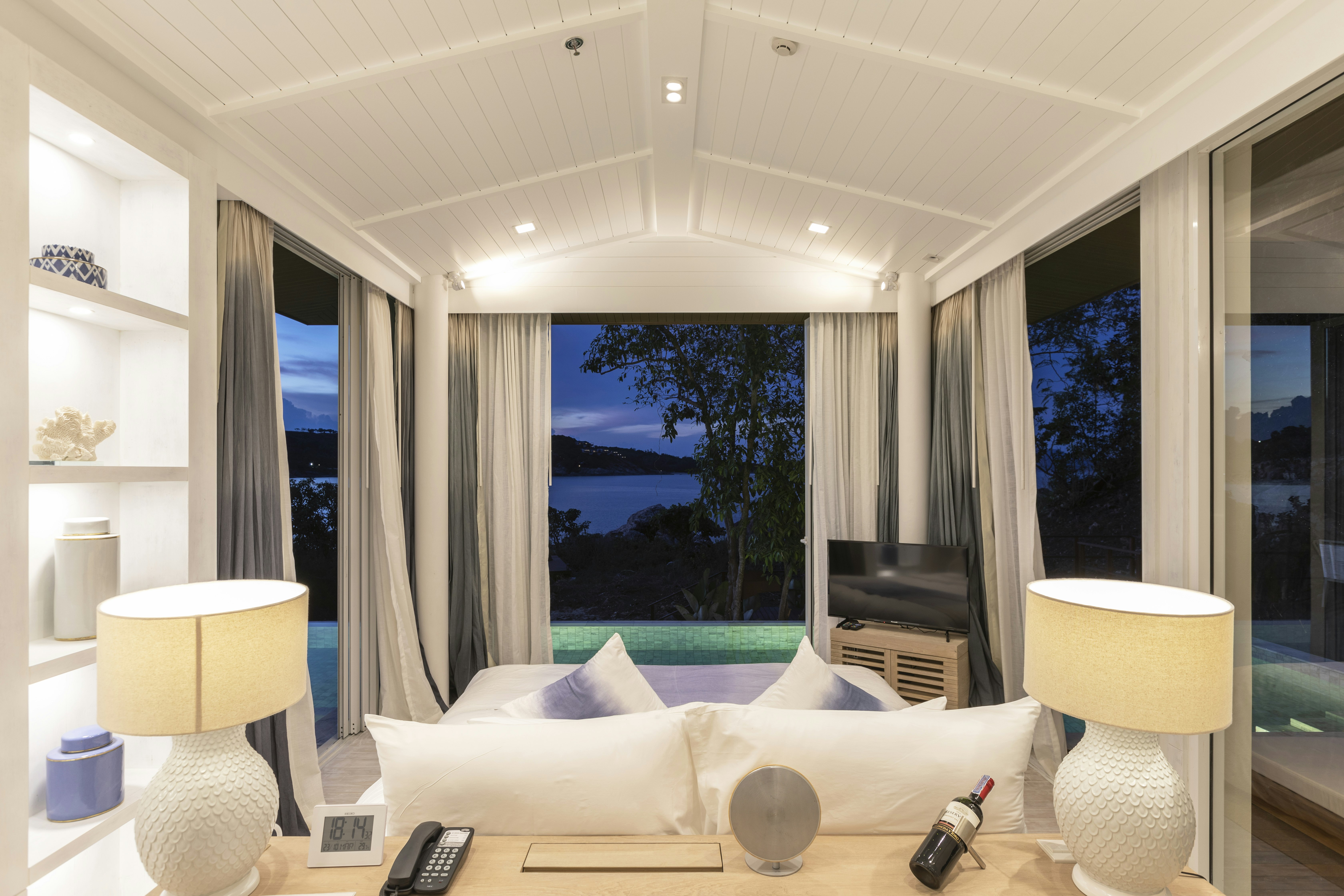 Fahn Noi Private Island 2BR Pool Villa