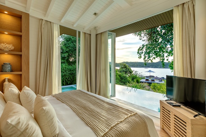 Fahn Noi Private Island Pool Villa - Bedroom