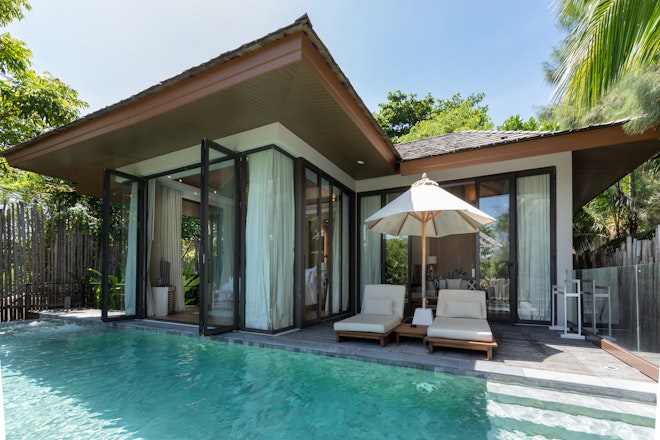 Deluxe Pool Villa - Pool