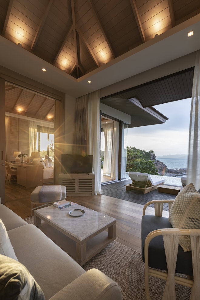 Bay View Pool Villa - Living Area