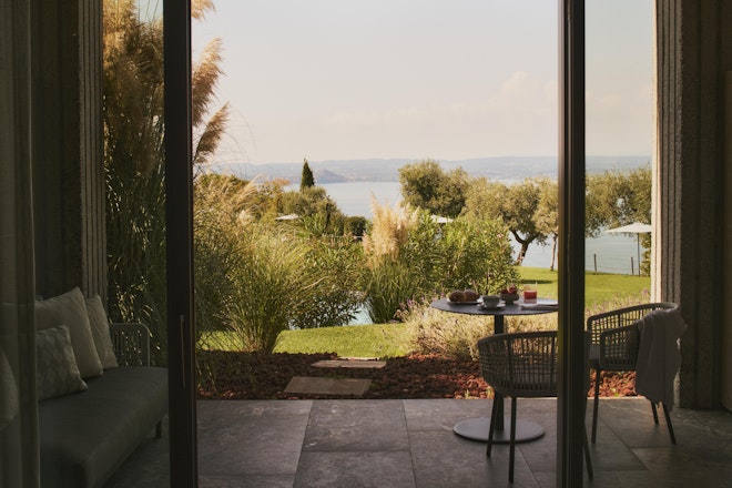 Signature Spa Suite - Patio View