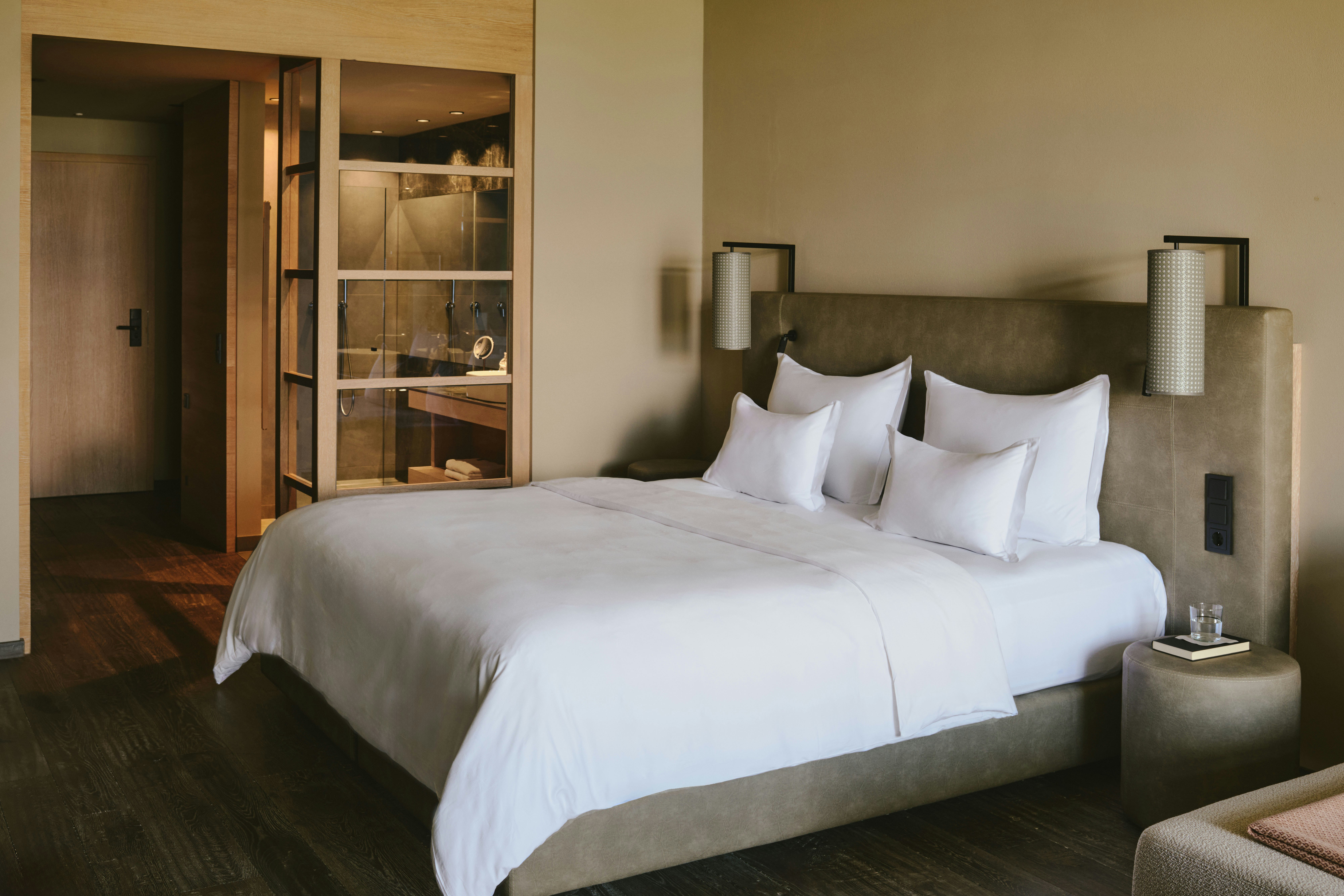 Junior Suite - Bedroom