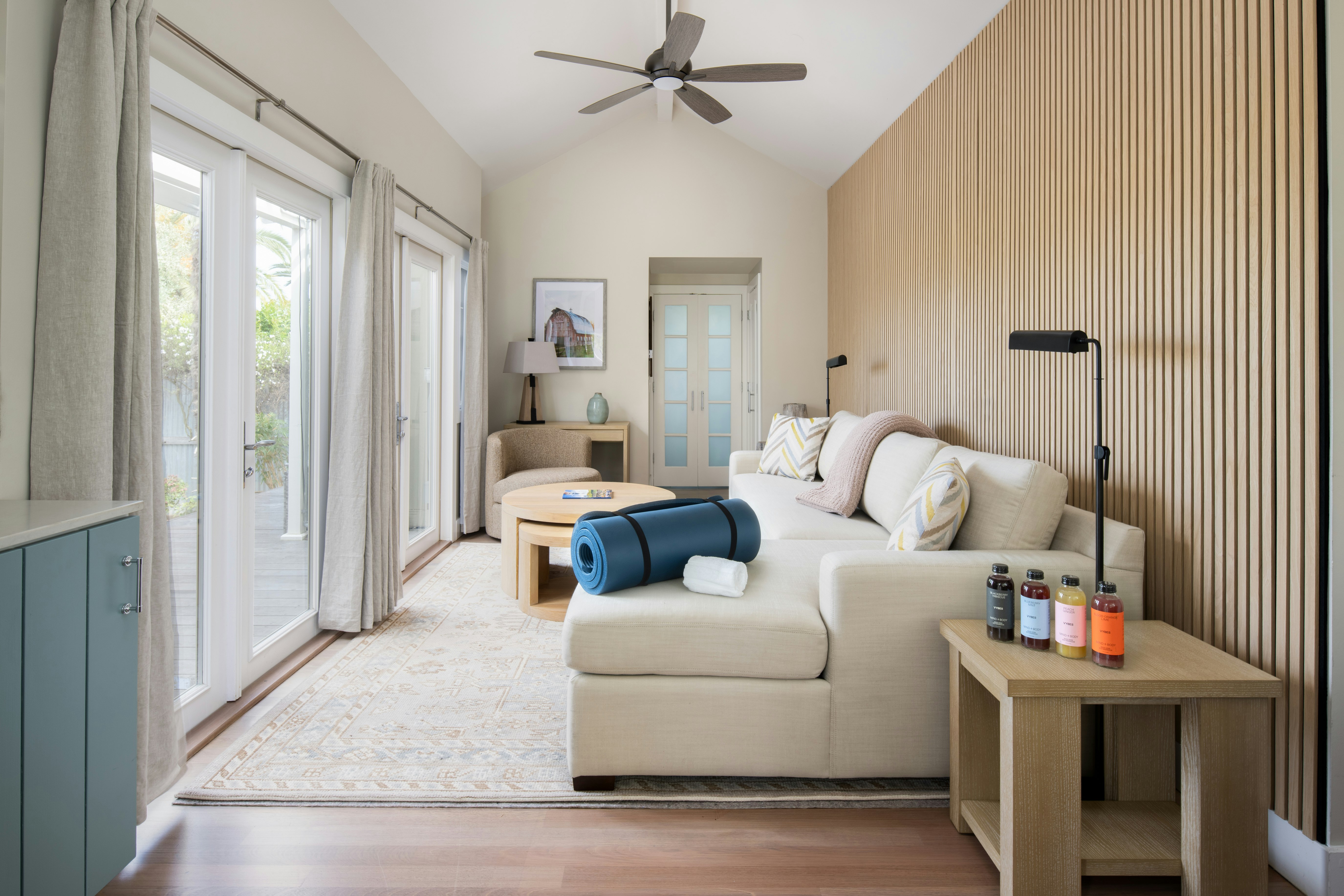 Wellness Suite - Living Area