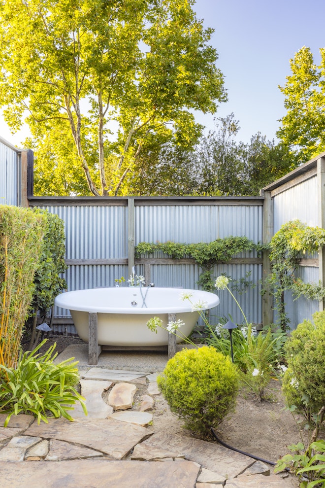 Outdoor Soaking Tub