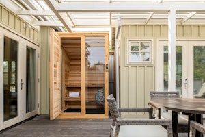 Wellness Suite - Outdoor Sauna
