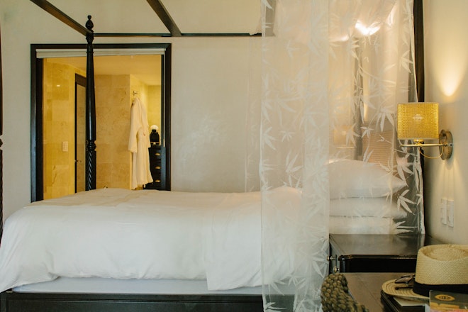 Lanai Room