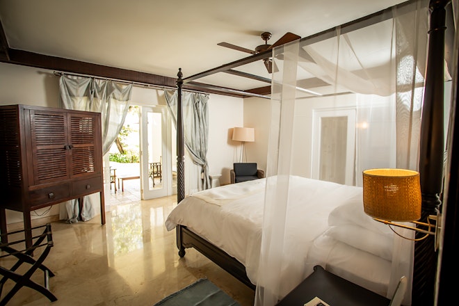 Deluxe Suite Ocean Front