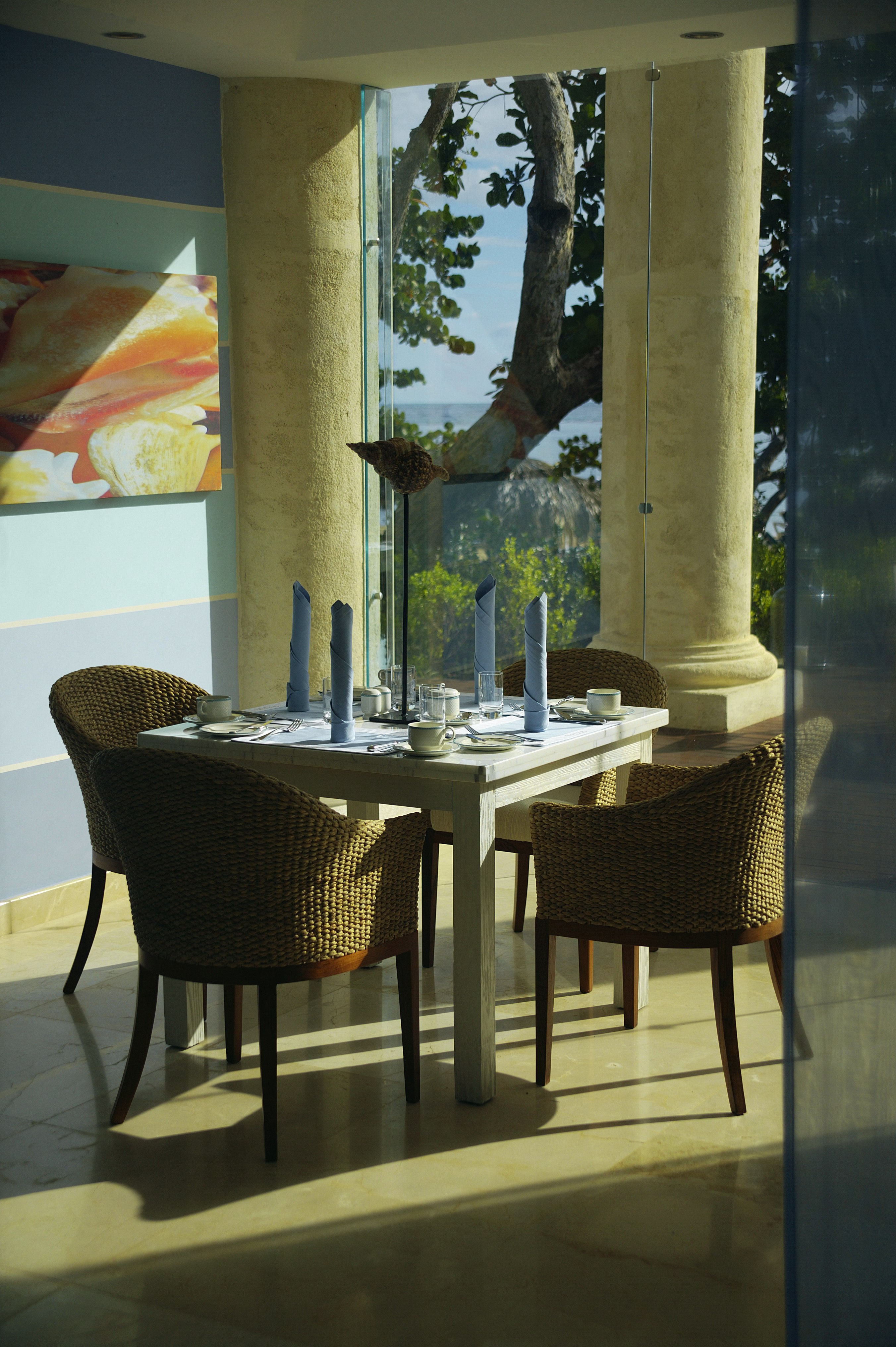 Veranda Ocean Front Restaurant