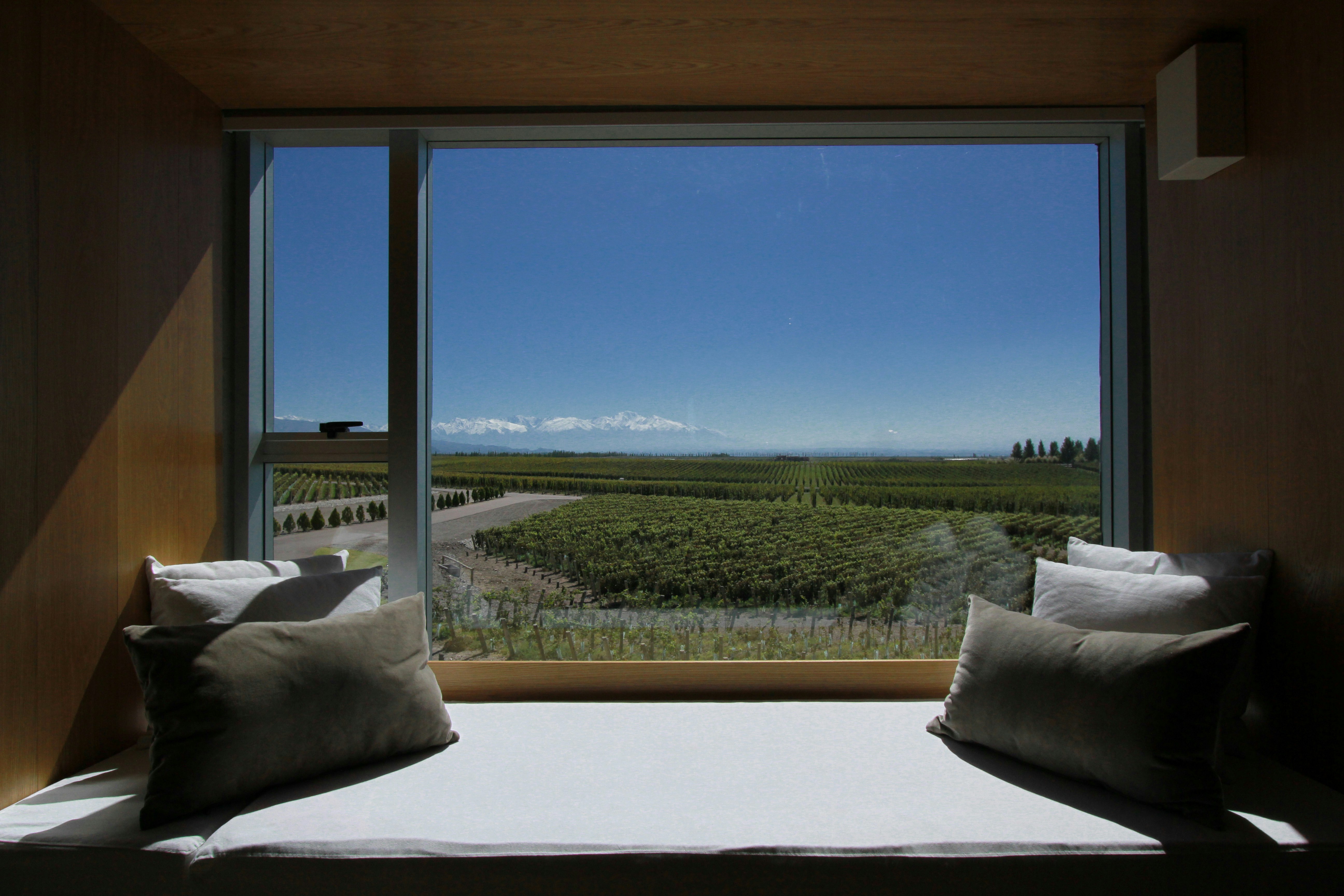 Cordon Del Plata - Window Nook