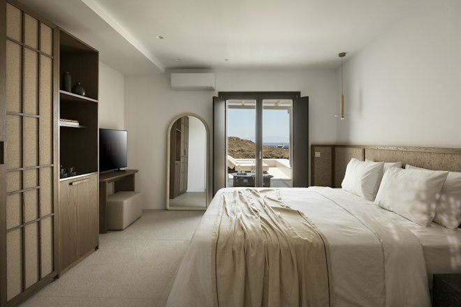 Junior Seaview Jacuzzi Suite - Bedroom