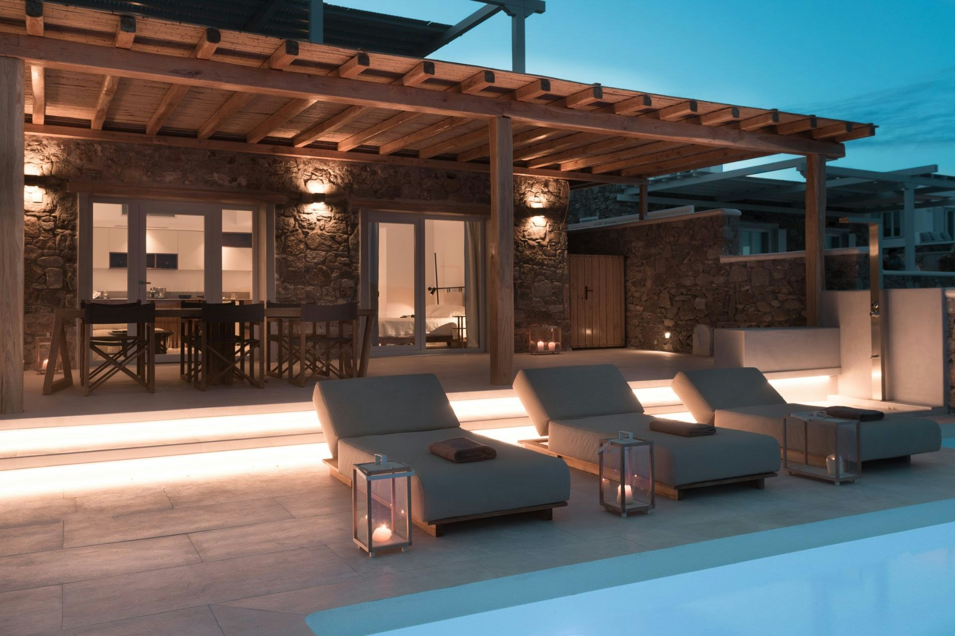 Su Casa Beachfront Infinity Pool Villa - Pool