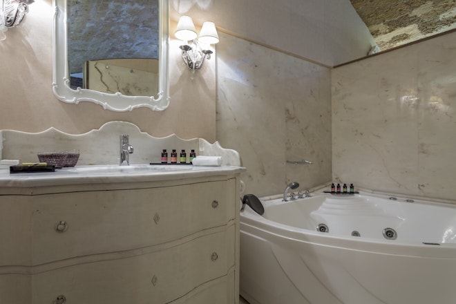 Master Suite Bathroom