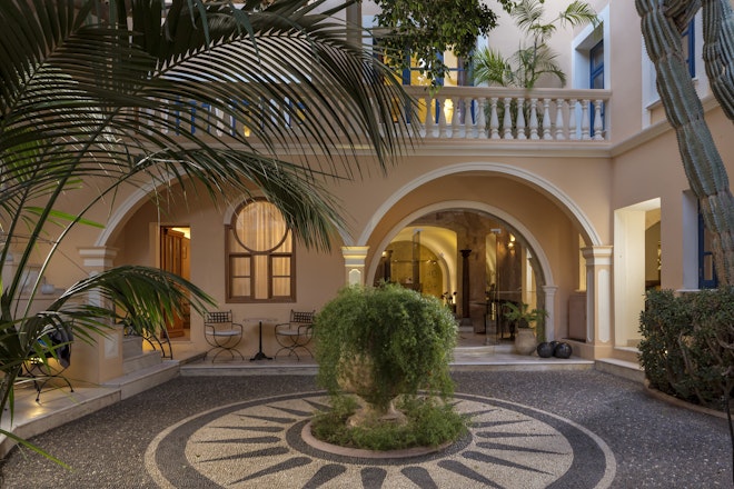 Pebbled Mosaic Courtyard