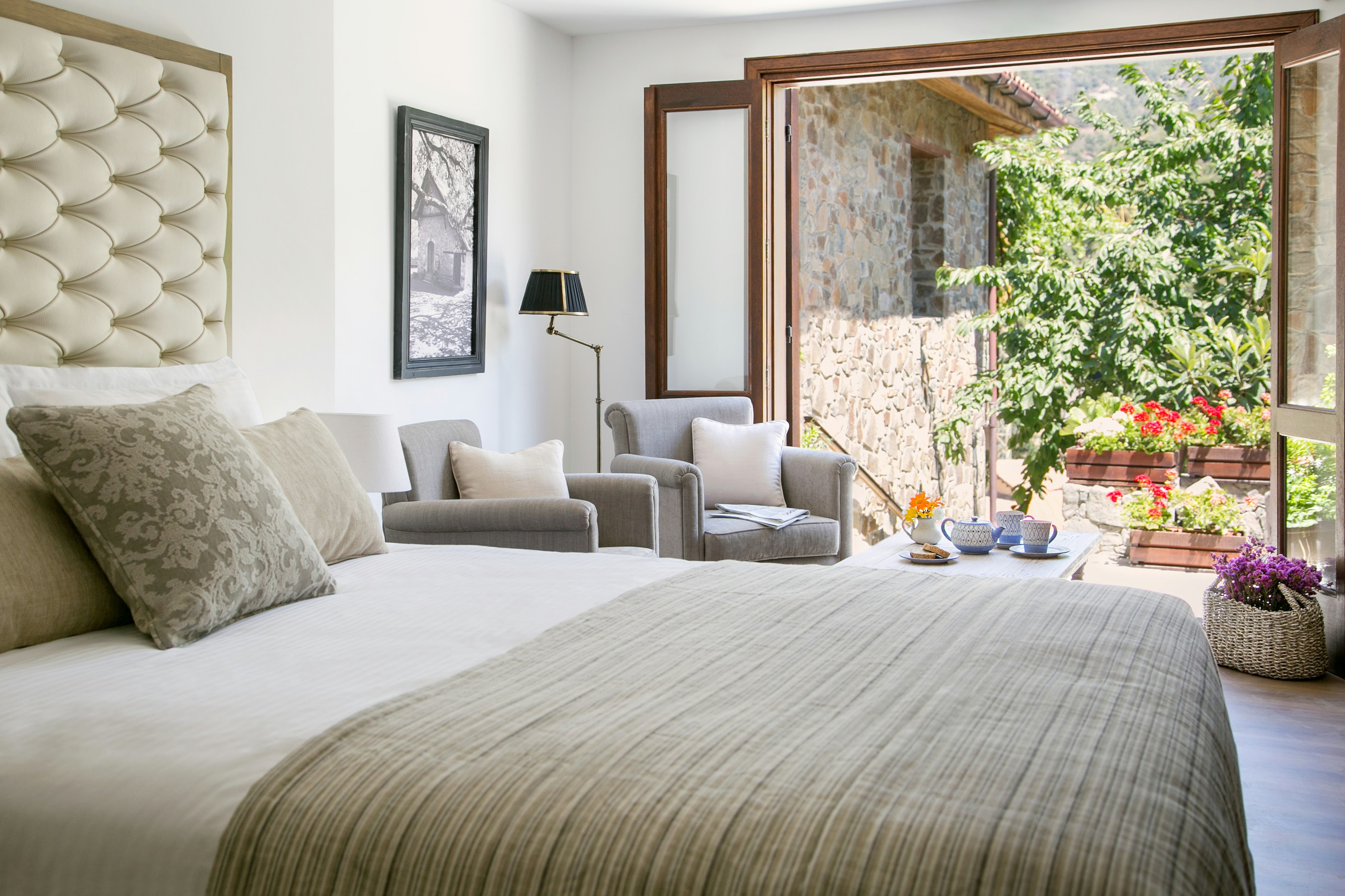 Superior Studio - Heliako House