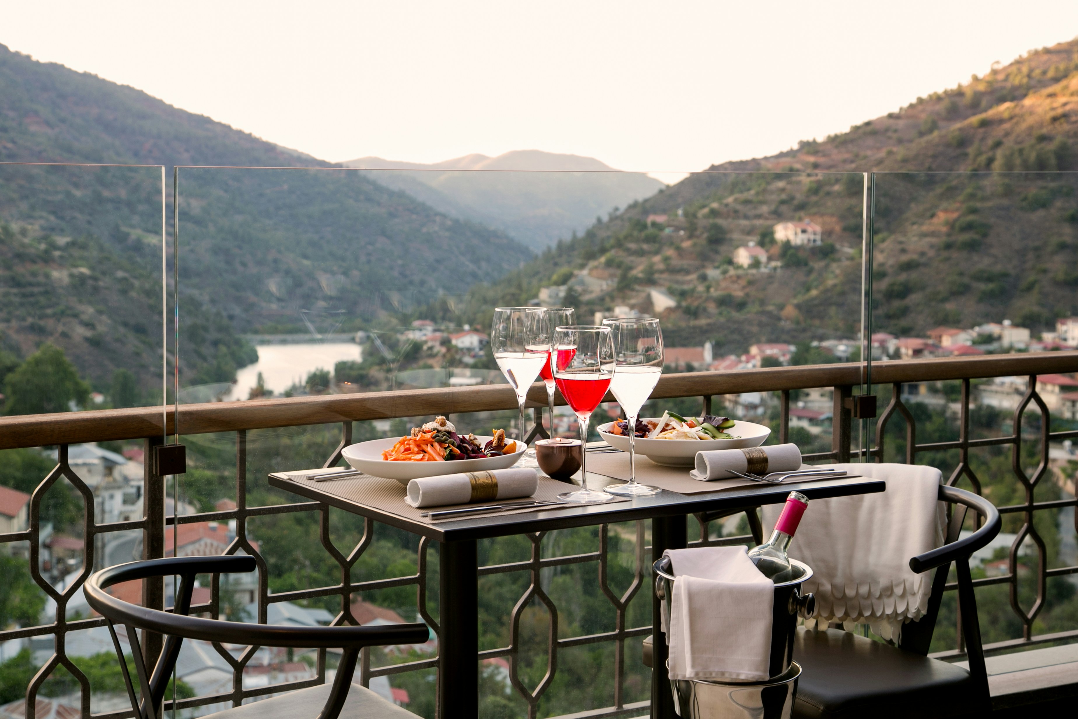 Loutraki Restaurant Balcony