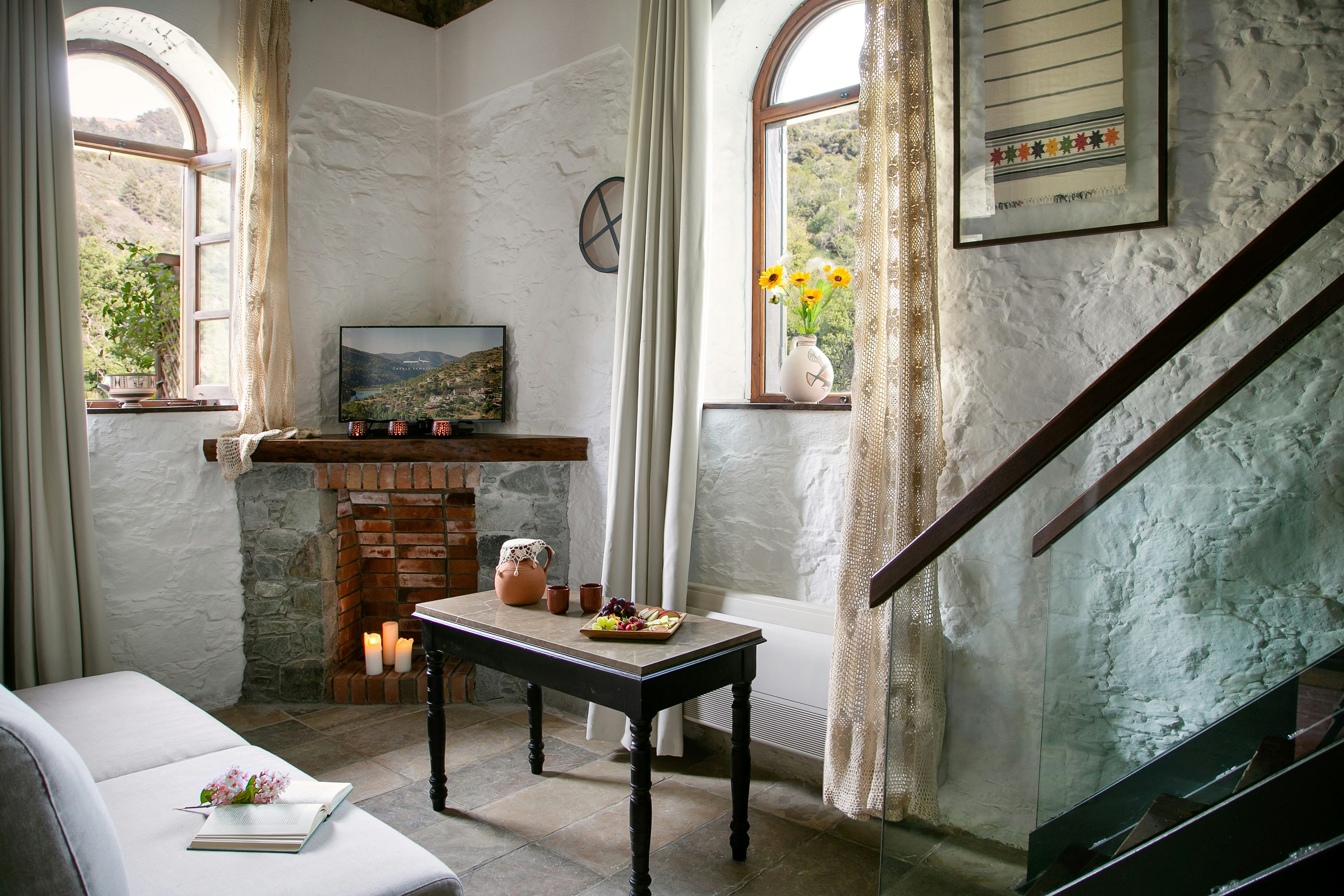 Superior Studio Plus - Byzantino House