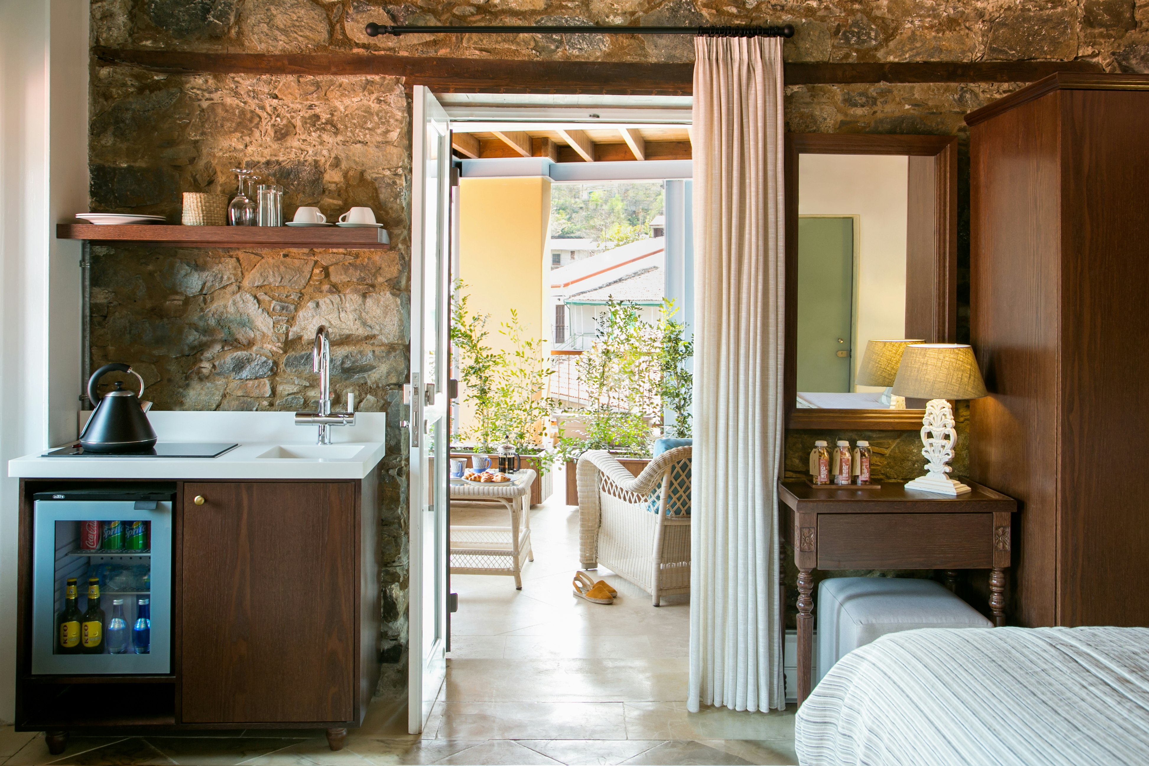 Superior Studio - Pantheon House