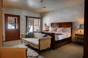 Aspen - Bedroom