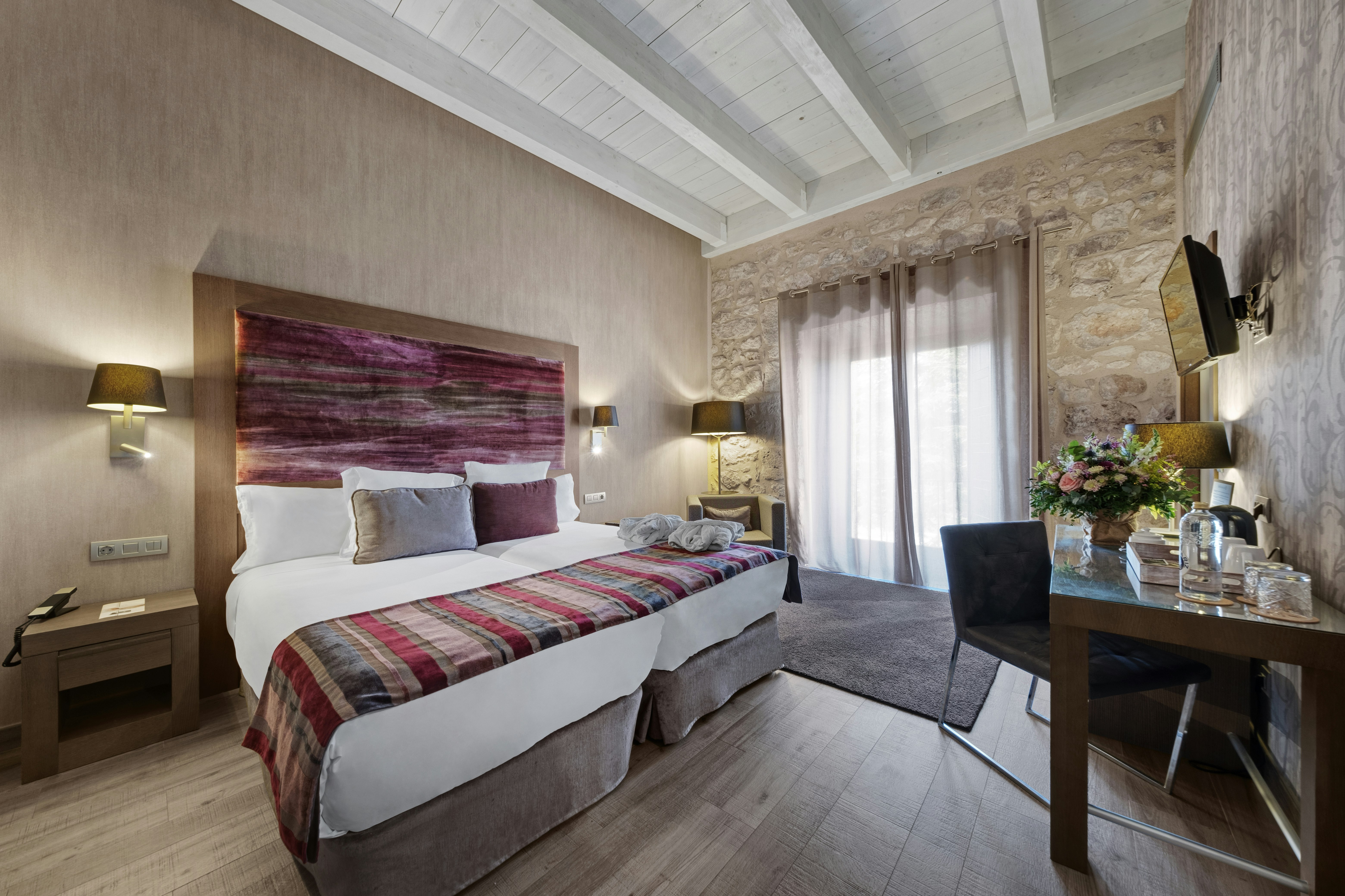 Superior Room - Bedroom