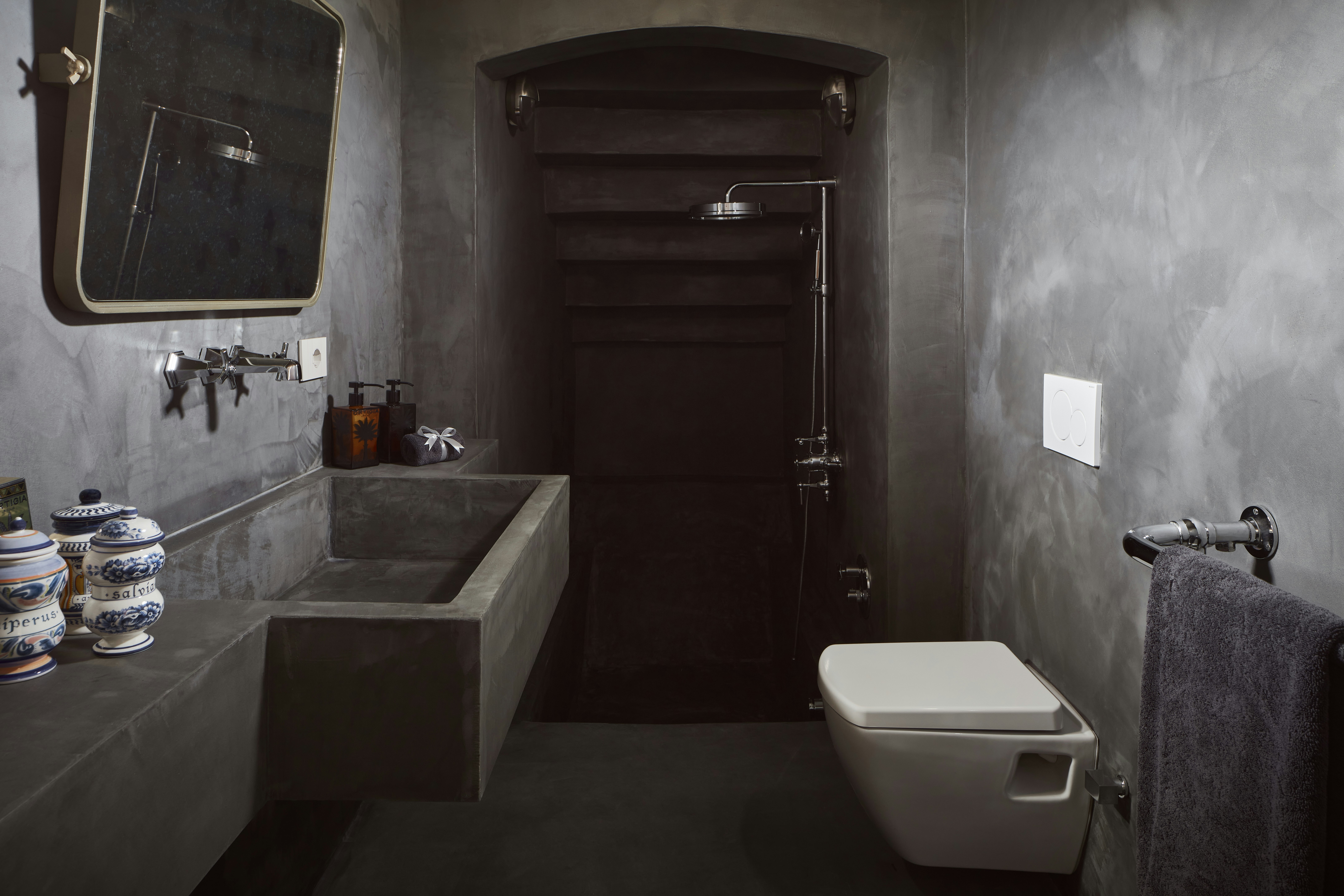 The Tower Park Suite - Bathroom